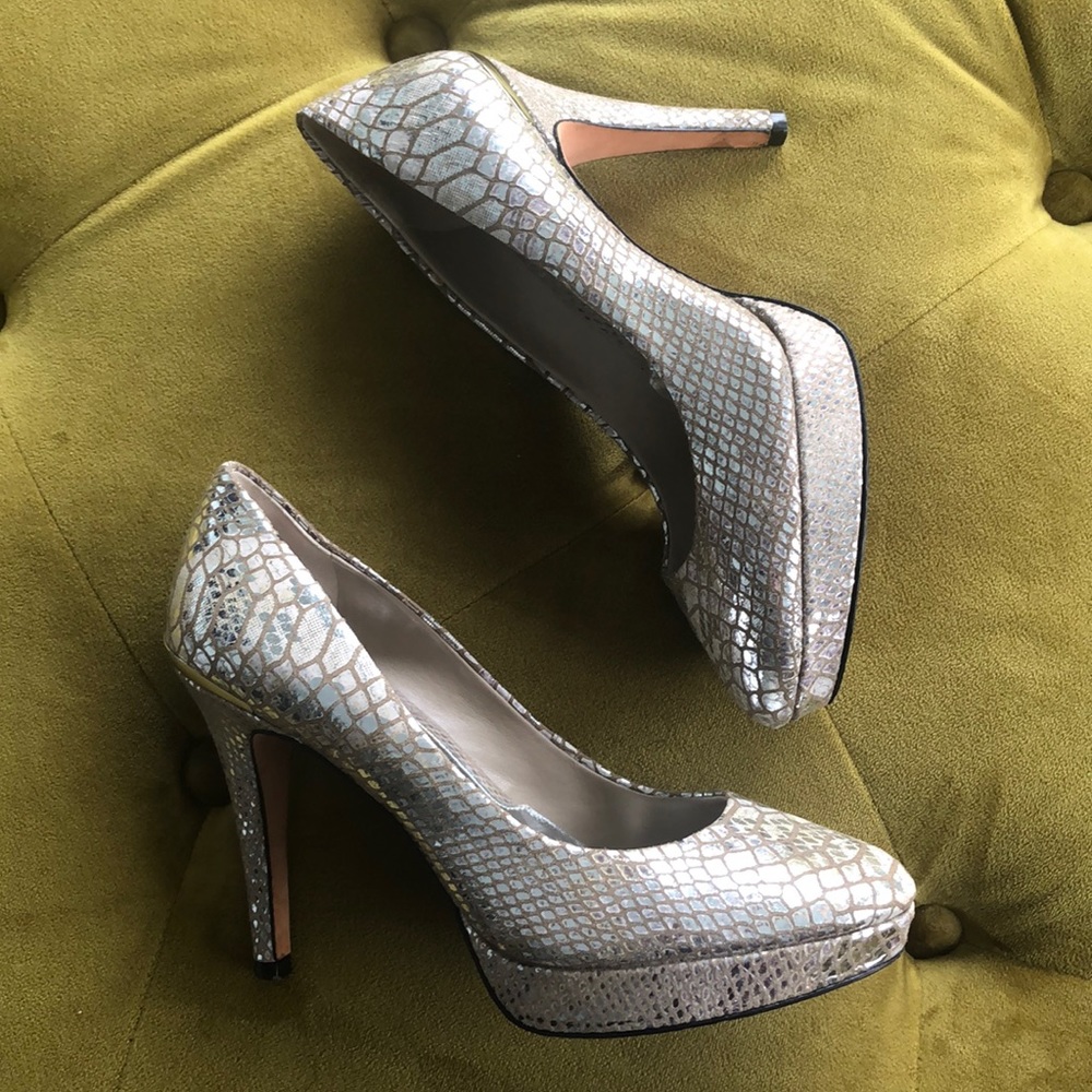 WHBM heels size 7.5